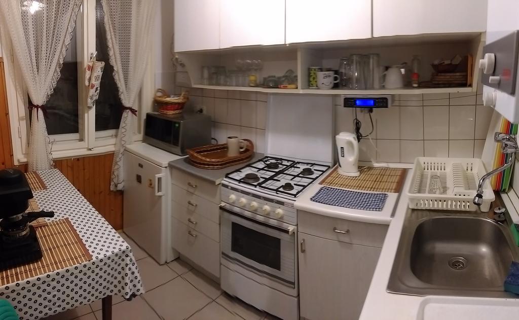 Napsugár Vendégházikó Orosháza Esterno foto